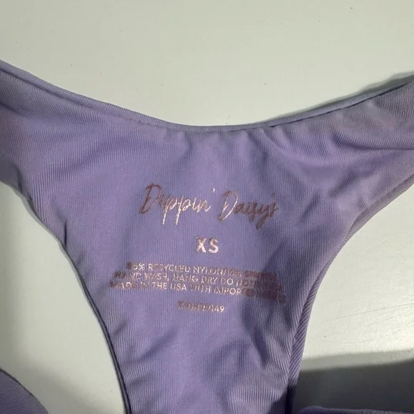 Dippin daisys purple bikini set - Picture 5 of 6
